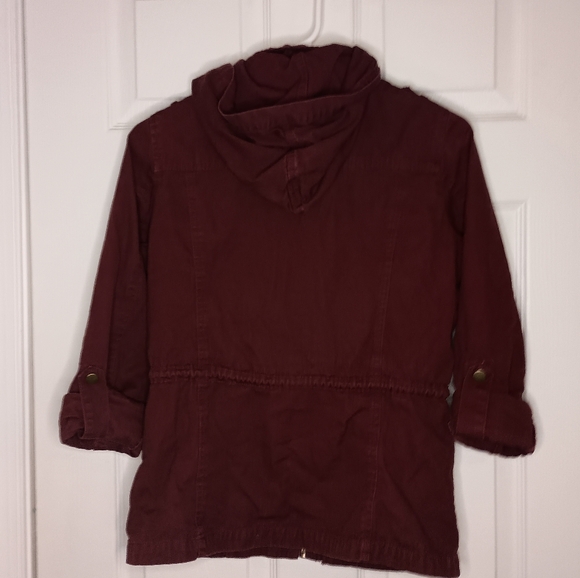 Chocolate. Burgundy color lightweight full zip casual jacket. Small. - Picture 3 of 7